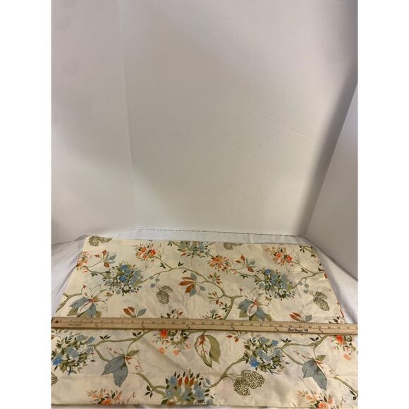 Fieldcrest pillow cases 2 matching Made in USA flowers 30x20" - Picture 2 of 5